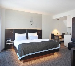 Номер Standard с балконом в Schiller5 Hotel & Boardinghouse