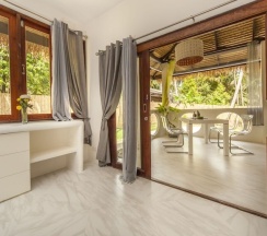 Вилла с 2 комнатами в Sand Shine Villa