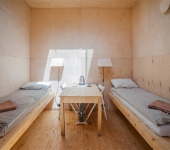 House с люстрой в Сарай Сараев