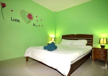 Двухместный номер Standard двуспальная кровать в Enrico Hostel Patong