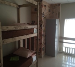 Кровать в 6-местном общем мужском номере №2 в Origin hostel