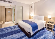 Двухместный номер Standard двуспальная кровать в Holiday Inn Express Bangkok Soi Soonvijai, an IHG Hotel