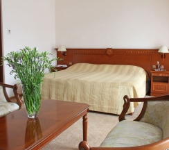 Полулюкс в Golden Hotel