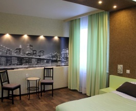Люкс "Ночной город" в Truck house hotel
