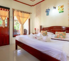 Двухместный номер Standard с видом на сад двуспальная кровать в Starlight Haad Rin Resort