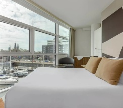 Двухместный номер Cosy 2 отдельные кровати в Room Mate Aitana, Amsterdam