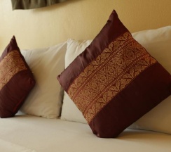 Двухместный номер Deluxe двуспальная кровать в Guesthouse Liam's Suan Dok Mai