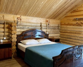 Номер комфорт с 1 двуспальной кроватью №6 в Душа гор