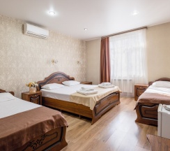 Четырехместный номер стандарт в Avsteria