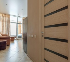 Апартаменты стандарт с двуспальной кроватью кв. 102а в Deluxe apartments