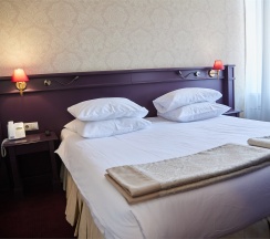 Suite "River Side" в The Bridge hotel