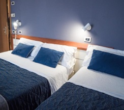 Трёхместный номер Standard в Hotel Melita