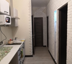 3-комнатные апартаменты стандарт в RentDay (РентДей) на улице Карла Маркса