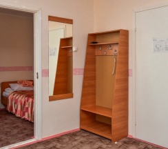 Трёхместный в Горница