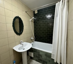 Трехместный номер "Бюджет" в Крыжовник