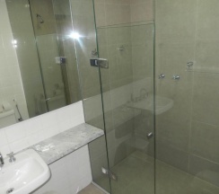 Трёхместный номер Deluxe в Hotel Metropole