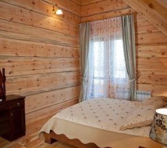 Шале с Маралами в Басаргино