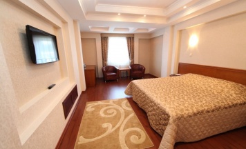 Двухместный люкс Классик двуспальная кровать в Айвенго