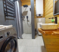 Коттедж с красивым видом из окна в Glamping_07