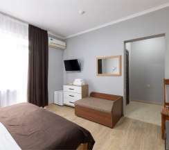 Двухместный номер "Стандарт" с балконом в Ростов