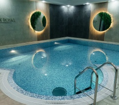 Presidential DELUXE - pool в Алекс Роял
