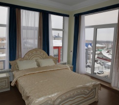 Номер стандарт с 1 двуспальной кроватью в Barocco Lv Hotel