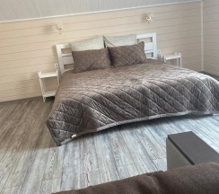 Дом с баней и мангальной зоной в Гостевой дом Фроловых