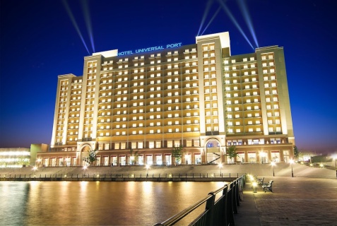 Амагасаки: Отель Universal Port