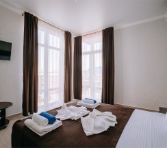 Улучшенный люкс с видом на море (изолированные комнаты) в Космос