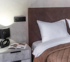 Стандарт (с балконом) № 8 в Iva home