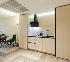 Делюкс в Ластадие