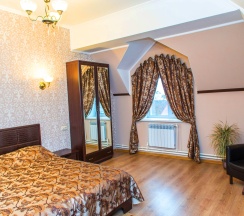 Семейный полулюкс в Кароза