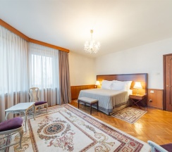 Люкс в Президент-Отель