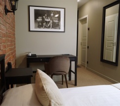 Улучшенный  двухместный номер с 2 отдельными или 1 кроватью в Jazzclub