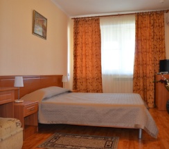 Двухместный номер Standard с балконом двуспальная кровать в Собер