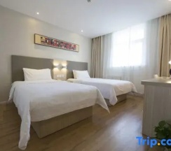Двухместный номер Standard 2 отдельные кровати в Hanting Hotel Qinhuangdao Quante Field