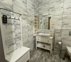 Трехкомнатный Семейный Номер в Пассаж