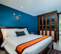 Люкс с балконом в Kata Tranquil Villa