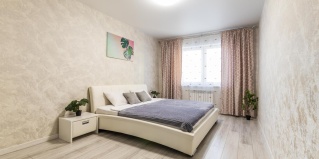 Екатеринбург: Апартаменты DreamHouse (ДримХаус) на улице Братская 27 корпус 3