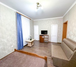 Комната улучшенная в Арокс