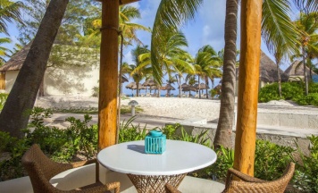 Двухместный номер с видом на океан 2 отдельные кровати в Shangri-la Caribe Beach Village Resort