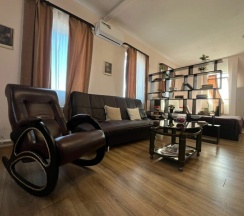 Полулюкс-студия (гостиная зона, спальня, ванная комната) в Митяевский