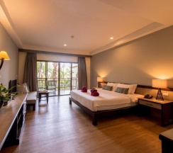 Двухместный номер Superior двуспальная кровать в Krabi La Playa Resort