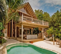 Люкс With Pool Crusoe с 2 комнатами в Soneva Fushi