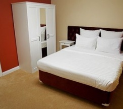 Стандарт с одной двуспальной кроватью в Barin Residence Center