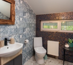 Коттедж《Тиффани делюкс》с сауной и "Банным чаном" (расположен в  Логиново) в Сканди хаус