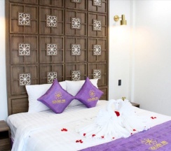 Номер Standard в Golden Inn Hotel