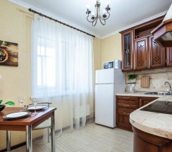 Четырёхместные апартаменты c 1 комнатой с балконом в Апартаменты White Coffee SUTKI LIFE