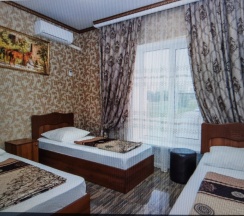 Трёхместный номер Standard в Корона