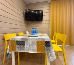 Хаусбот 1 с сауной в Времена Года